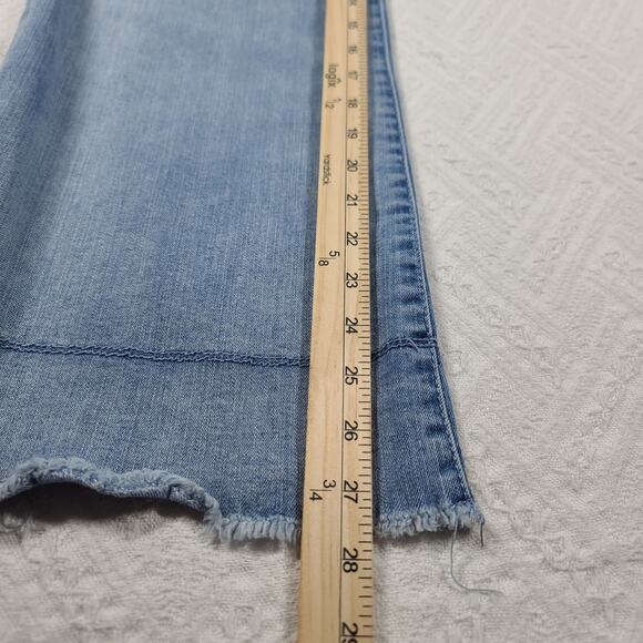 Democracy High rise distressed flare bottom retro "ab" technology jeans Size 10P - Picture 4 of 10